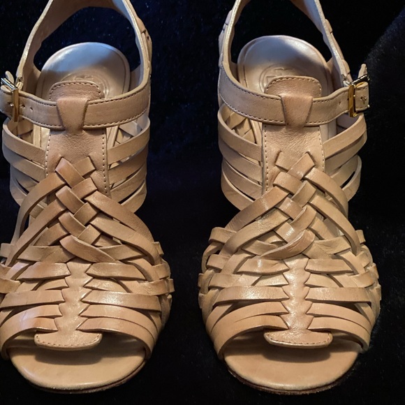 Tory Burch Nadia Hurricane Heels - Picture 2 of 6